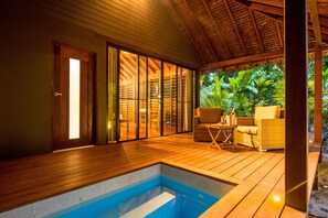 Luxury Garden with Plunge Pool - Fare 16 | Terrace/patio - Barrier Beach Resort (Saraotou)