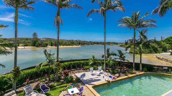 Outdoor pool, sun loungers