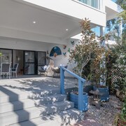 Corlette Retreat
