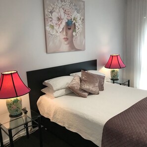 Luxury Apartment, 1 Bedroom | 1 bedroom, Egyptian cotton sheets, premium bedding, down duvets