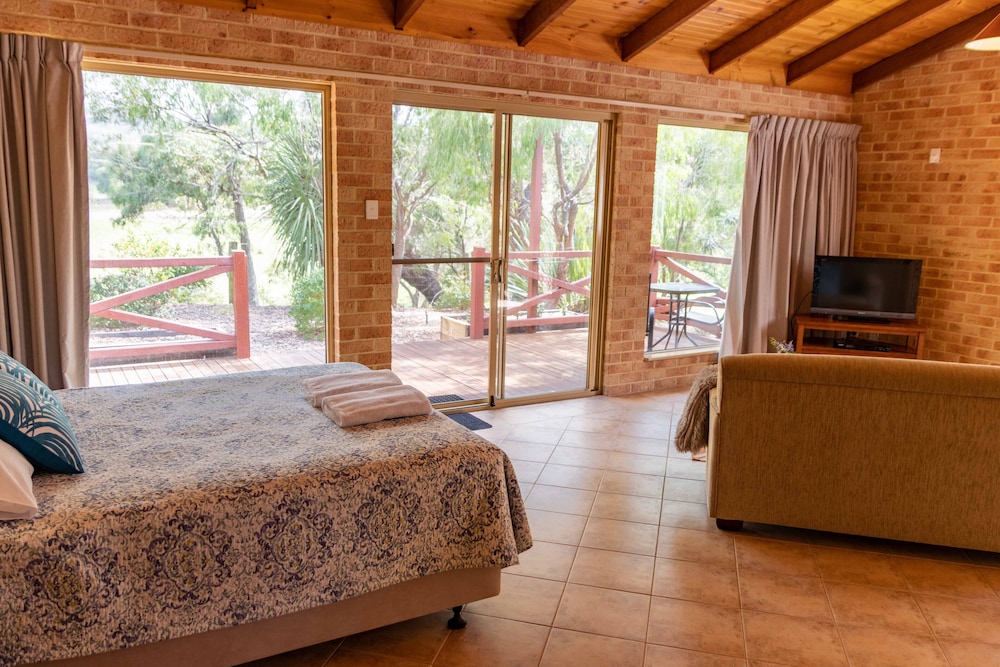 Spring Bay Villas by null