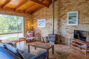 Blackout drapes, iron/ironing board, bed sheets - Spring Bay Villas (Denmark)