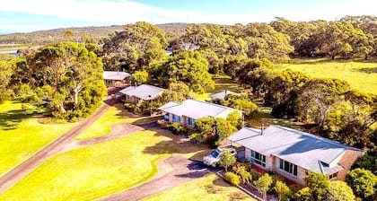 Spring Bay Villas