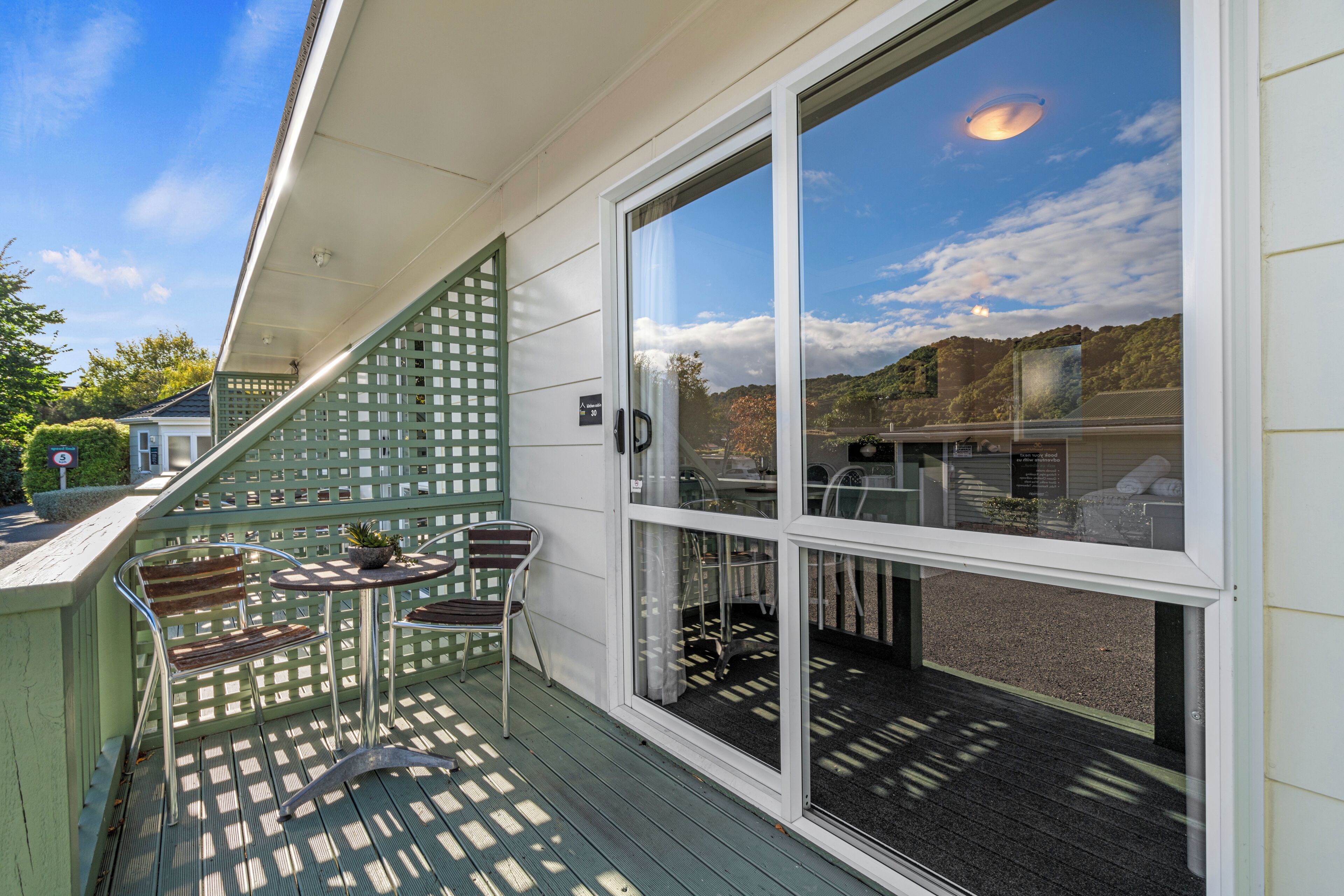 Kitchen Cabin | Terrace/patio