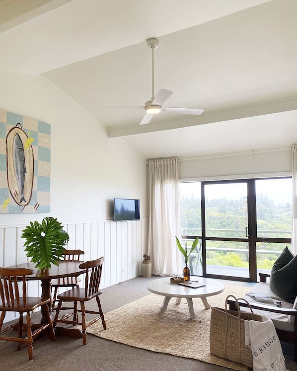 Standard-Apartment, 1 Schlafzimmer, Nichtraucher, Küche (1 Bdr OceanView Apt) | Wohnbereich