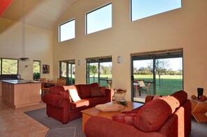 Loft House 1 | Living room | Flat-screen TV, fireplace, DVD player