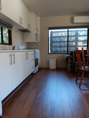 Family Cabin | Living area