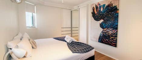 Deluxe Apartment, 3 Bedrooms, Non Smoking, Kitchen (Deluxe 3 Bedroom 3NTS MIN)