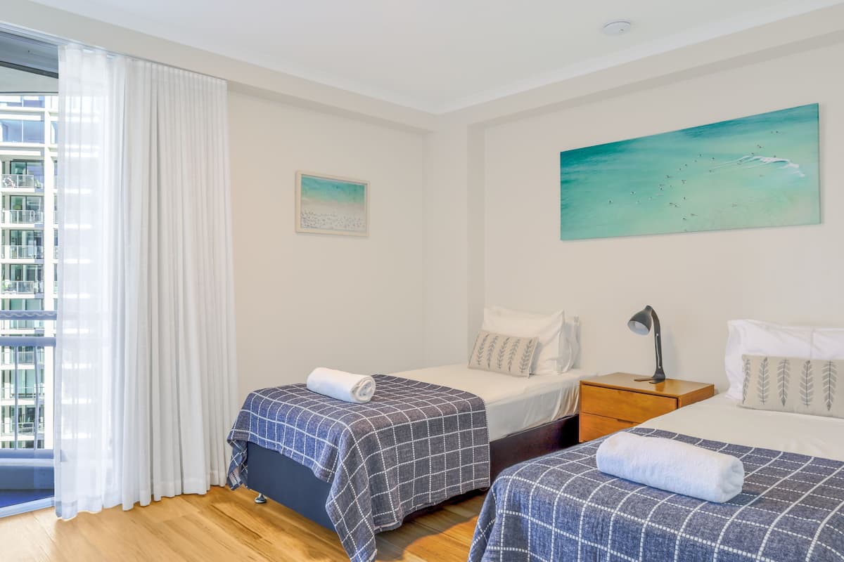 1 bedroom, iron/ironing board, free WiFi