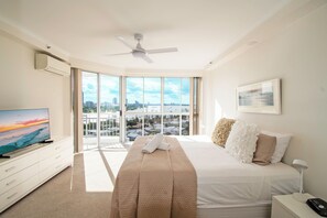デラックス アパートメント 3 ベッドルーム 禁煙 キッチン (Deluxe 3 Bedroom 3NTS MIN) | 1 室のベッドルーム、アイロン / アイロン台、WiFi (無料)、ベッドシーツ