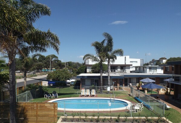 Outdoor pool, pool loungers
