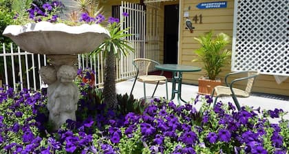 Kookaburra Inn