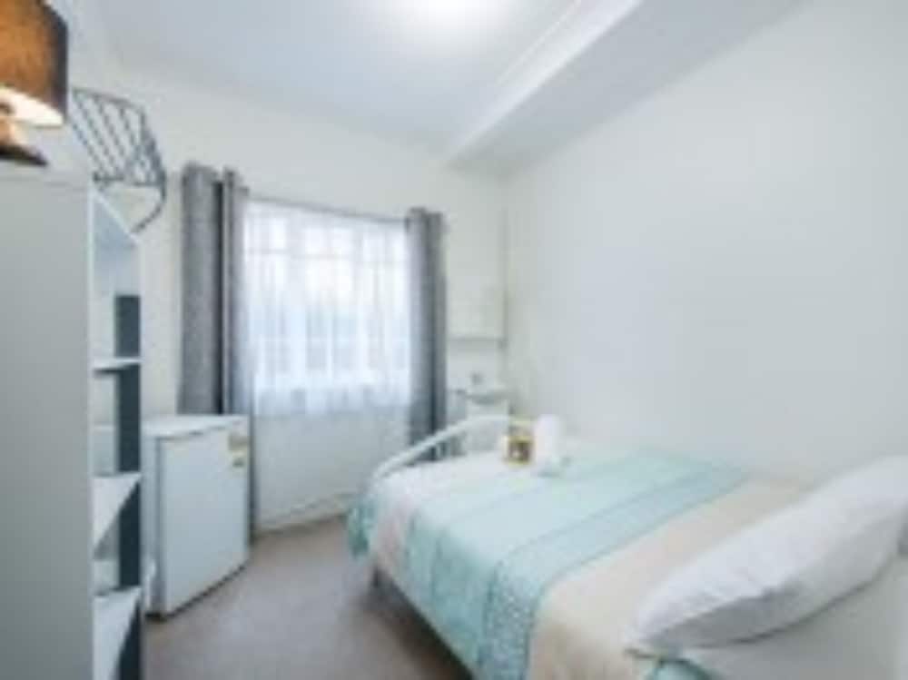 Kookaburra Inn by null