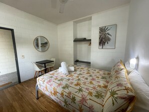 Wifi gratis y ropa de cama 