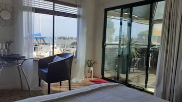 Romantic Studio, Kitchenette (Studio 2) | Living area | Flat-screen TV