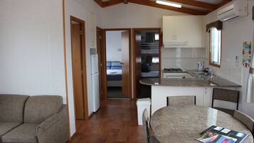 Deluxe Villa, 2 Bedrooms, Balcony | Private kitchen | Fridge, microwave, stovetop, electric kettle