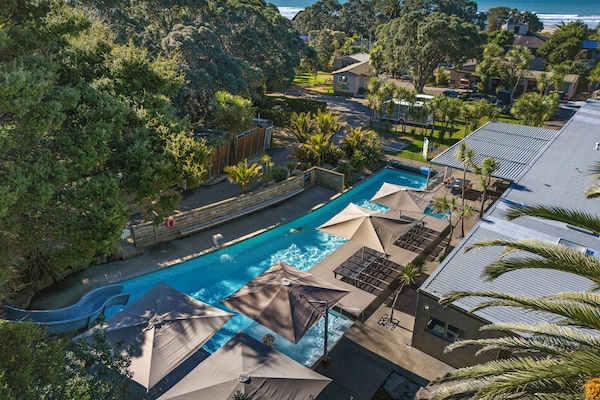 Outdoor pool, pool loungers