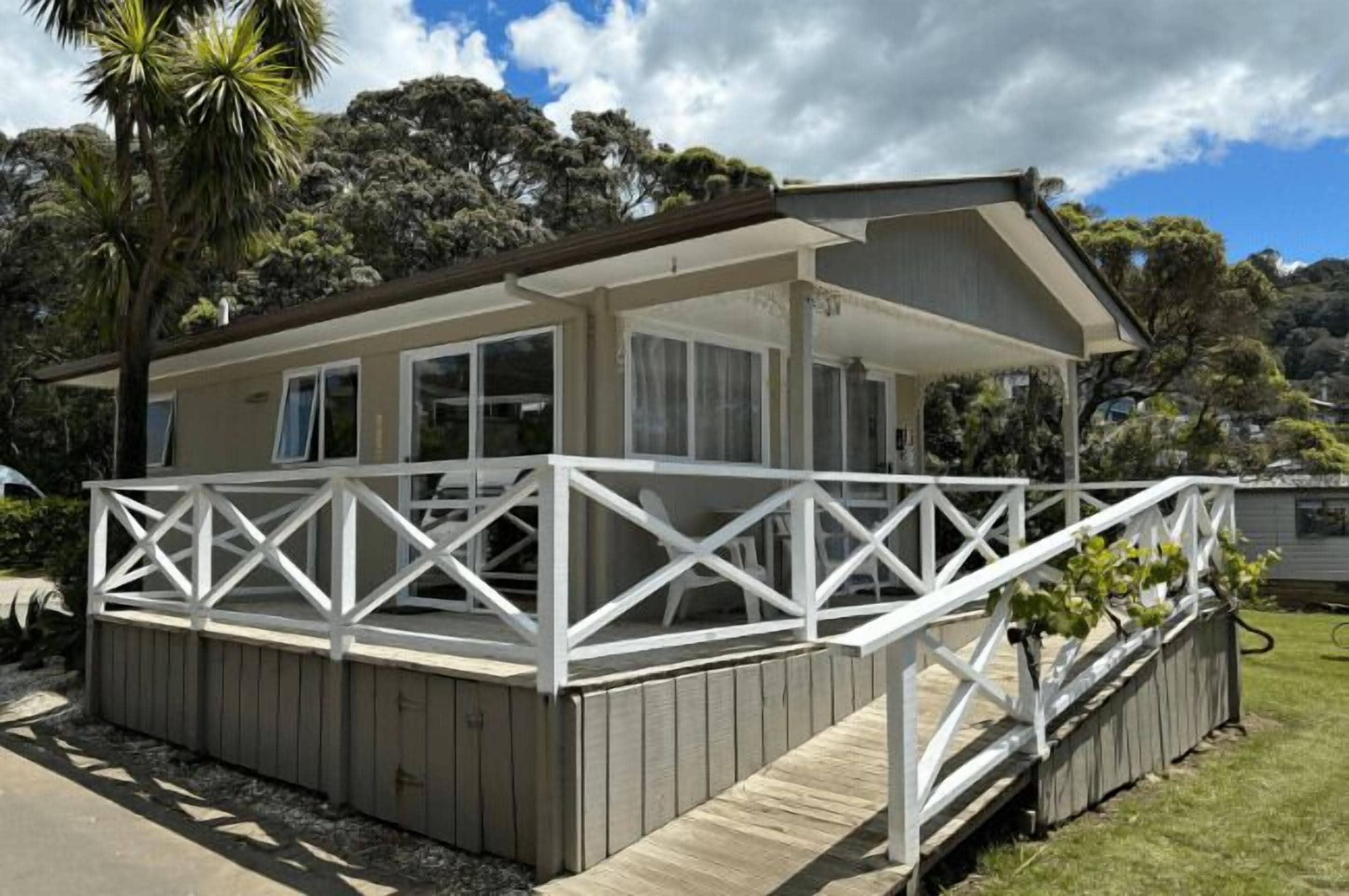 Self Contained Unit - 1 Bedroom (4) | Terrace/patio