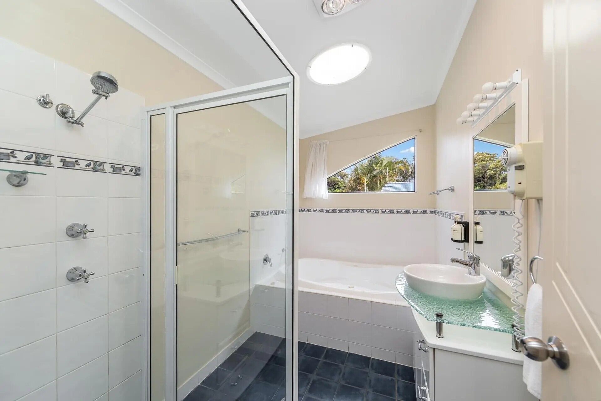 Photo - Ingenia Holidays Lake Macquarie