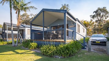 Superior Villa | Garden view