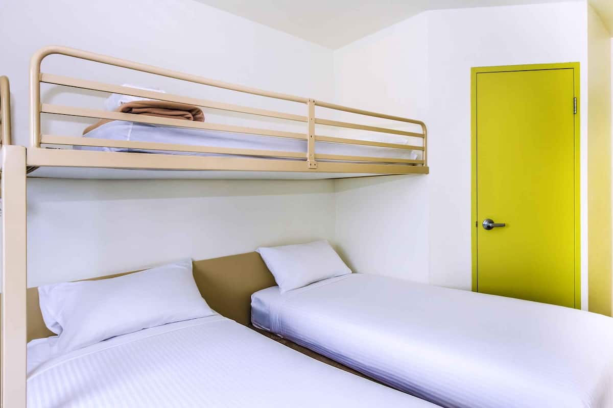Standard Room, Multiple Beds | Free WiFi, bed sheets