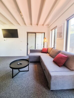 公寓, 1 間臥室 (Plus Loft) | 起居區