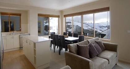 Schnapps Apartments Mount Hotham
