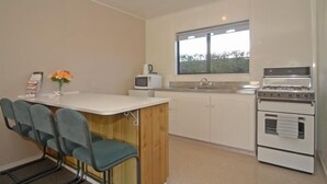 Unclassified image, 5 of 41, button - Gloucester House Motel (Hastings)