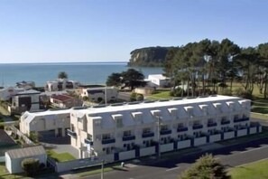Front of property - Marine Reserved Holiday Apartments (Whangamata)