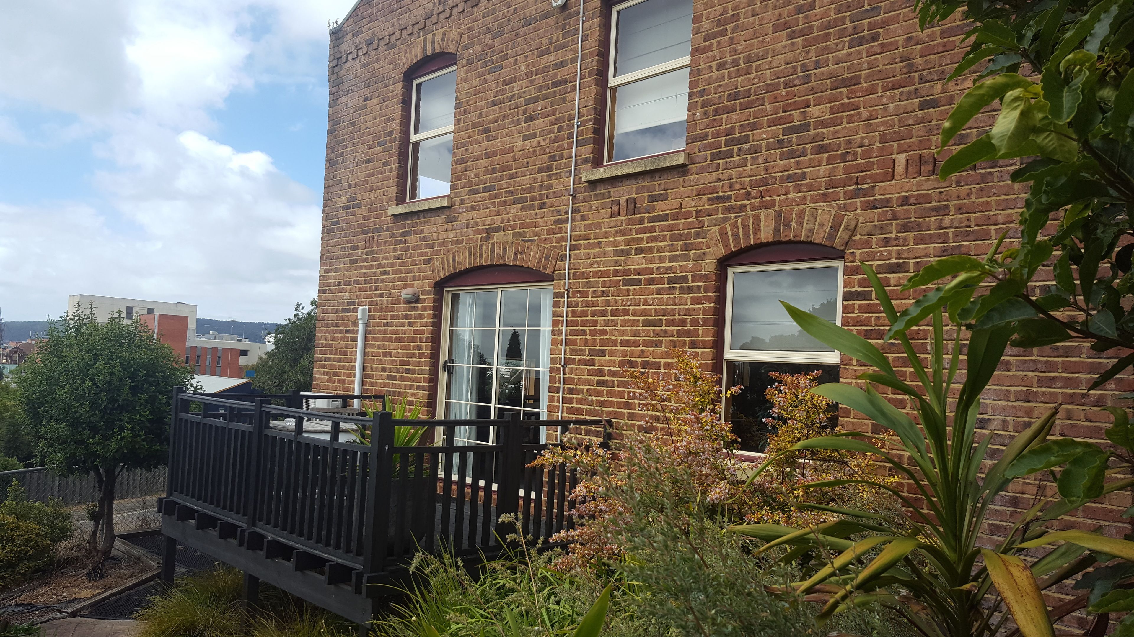 Burnie City Apartments — image 2