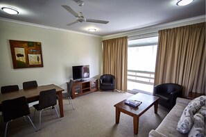 Iron/ironing board, free WiFi