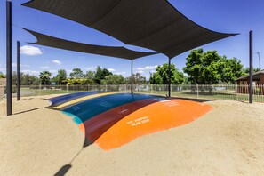 Children’s play area – outdoor