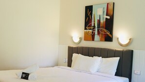 Rom – executive, 1 kingsize-seng | Minibar, skrivebord, lydisolert og strykejern/-brett