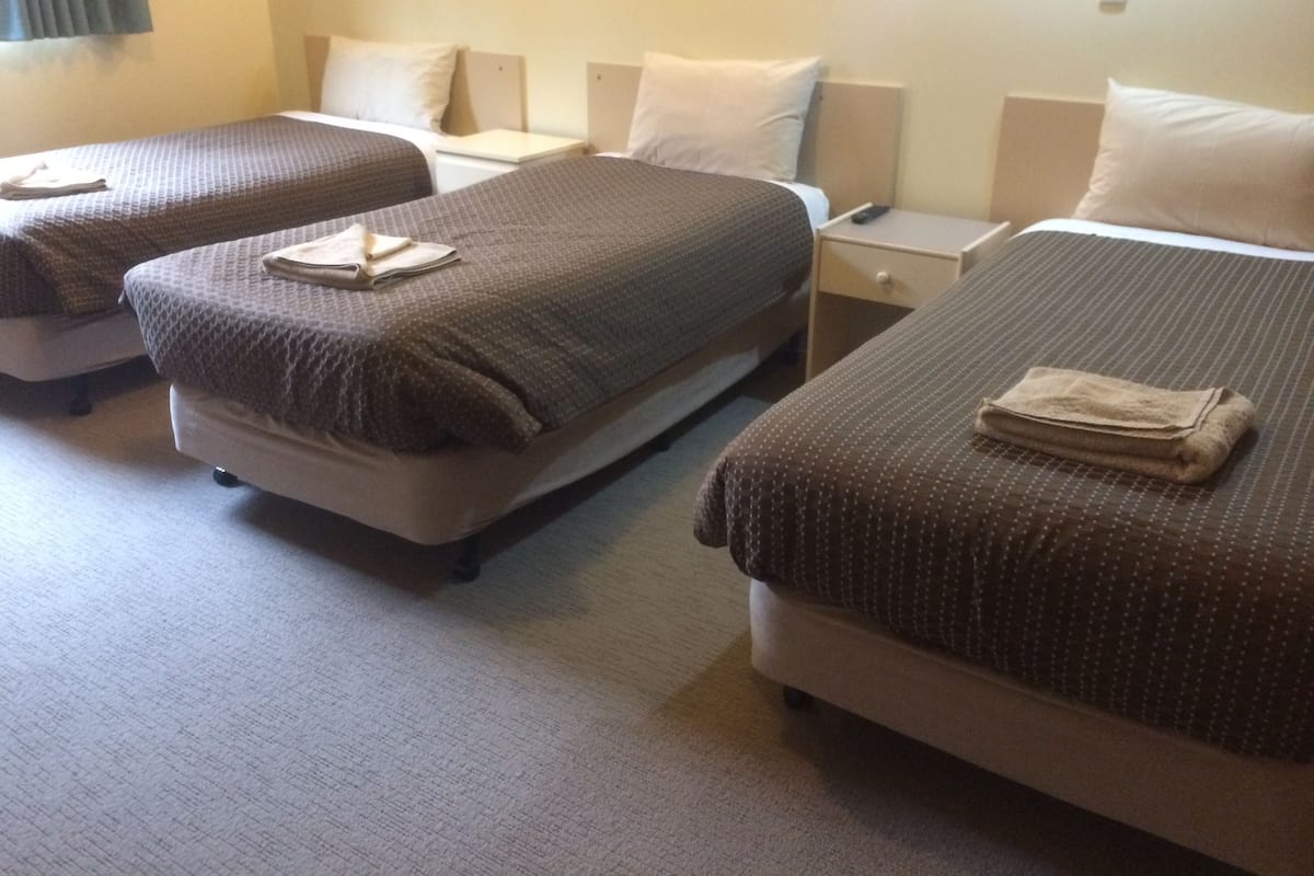 Executive Room, Non Smoking, Kitchenette (2 B/Room Family Executive)