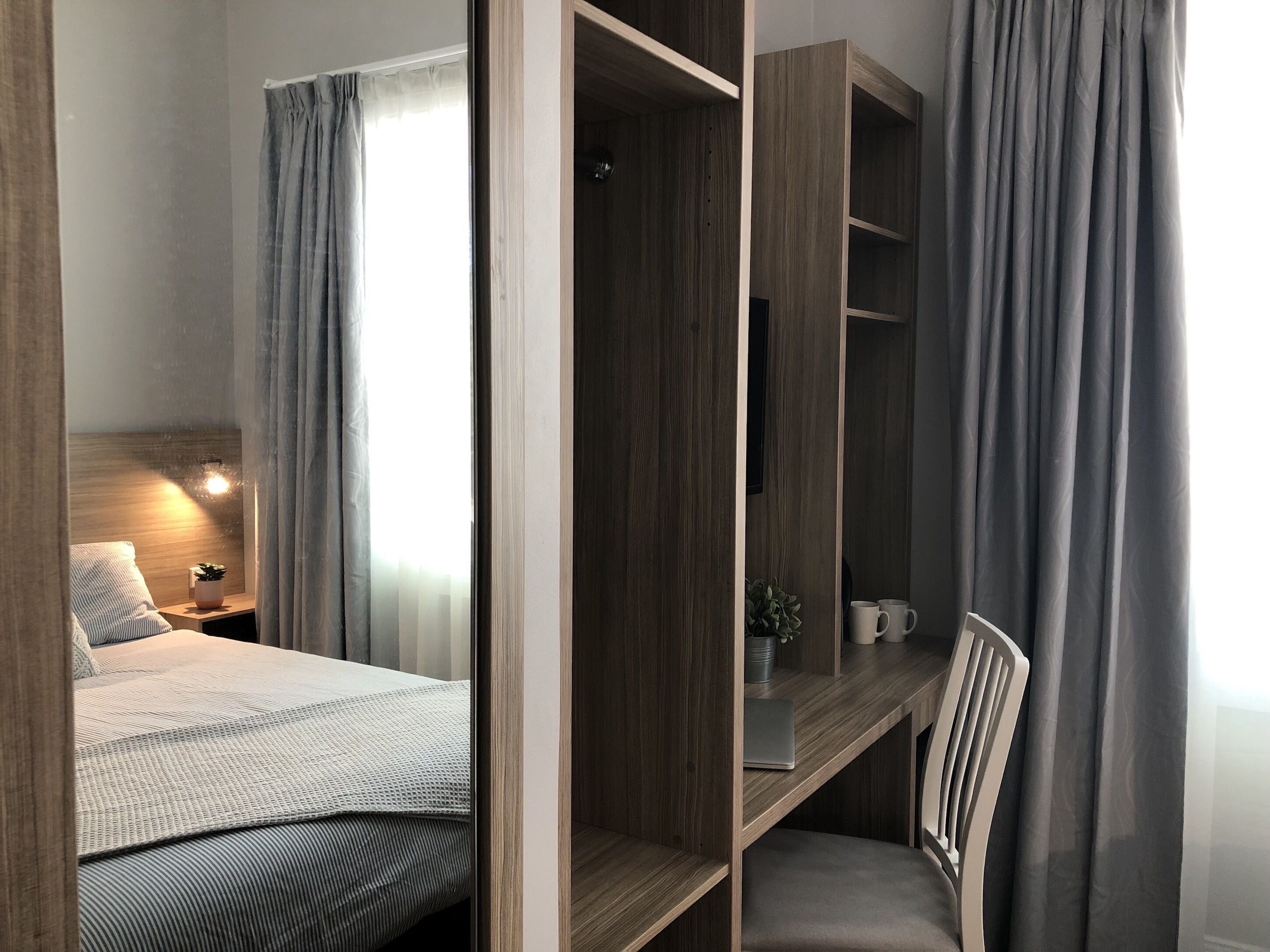 Desk, laptop workspace, iron/ironing board, free WiFi