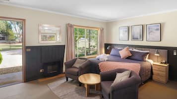 Superior Studio, Non Smoking, Kitchen (Studio Apartment)