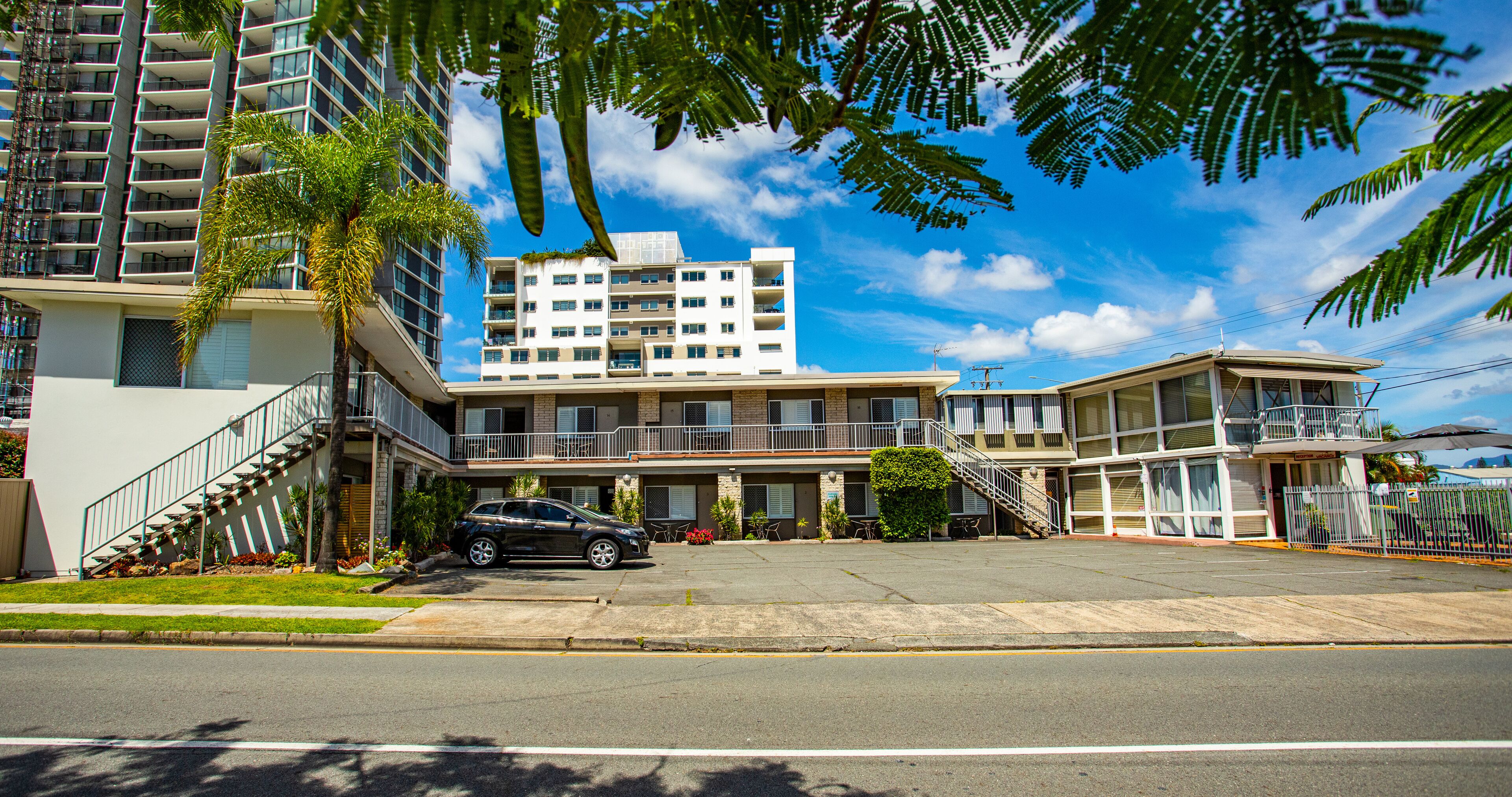 Foto - Tropicana Motel