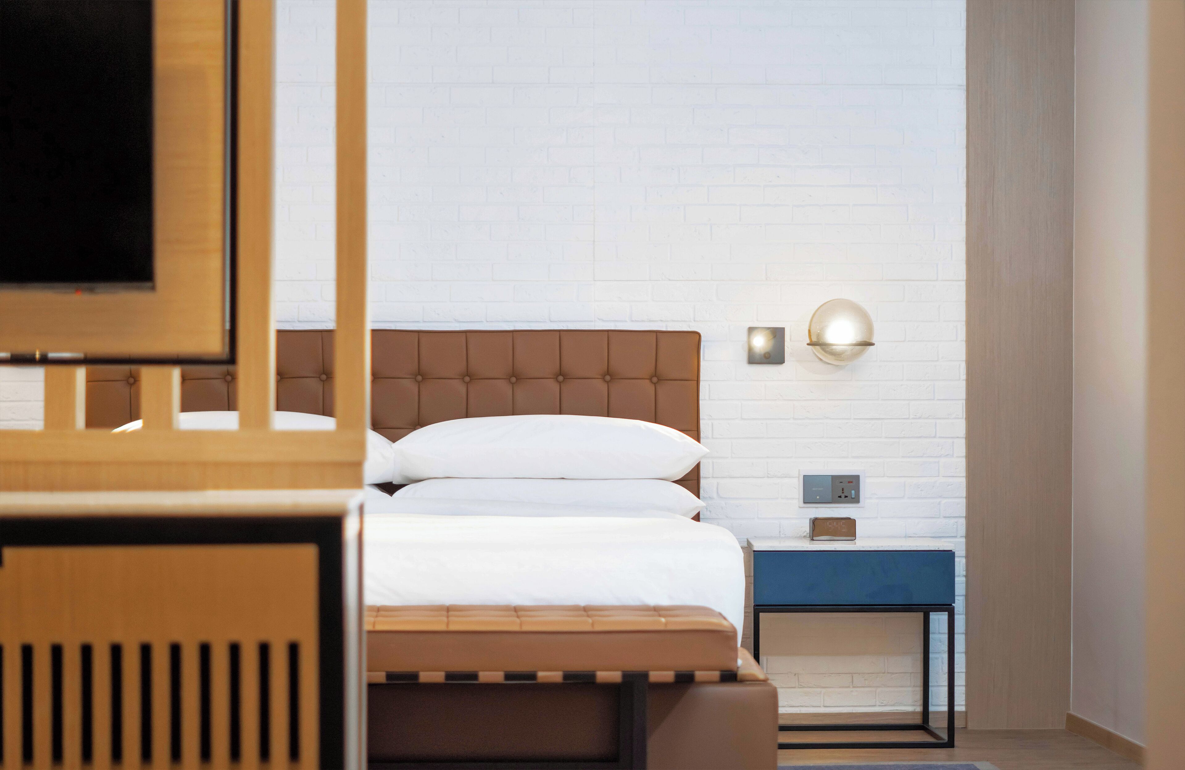 Premium Room, 1 King Bed, Balcony