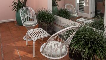 Suite, 1 Schlafzimmer (Terrace King) | Terrasse/Patio