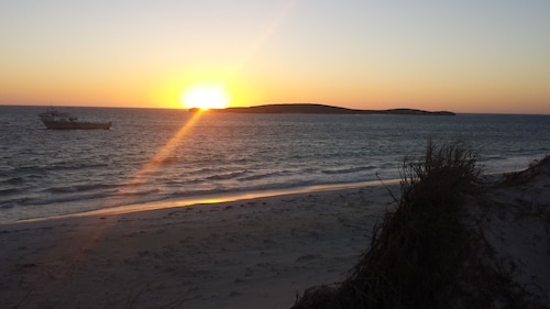 Lancelin Sands Hotel