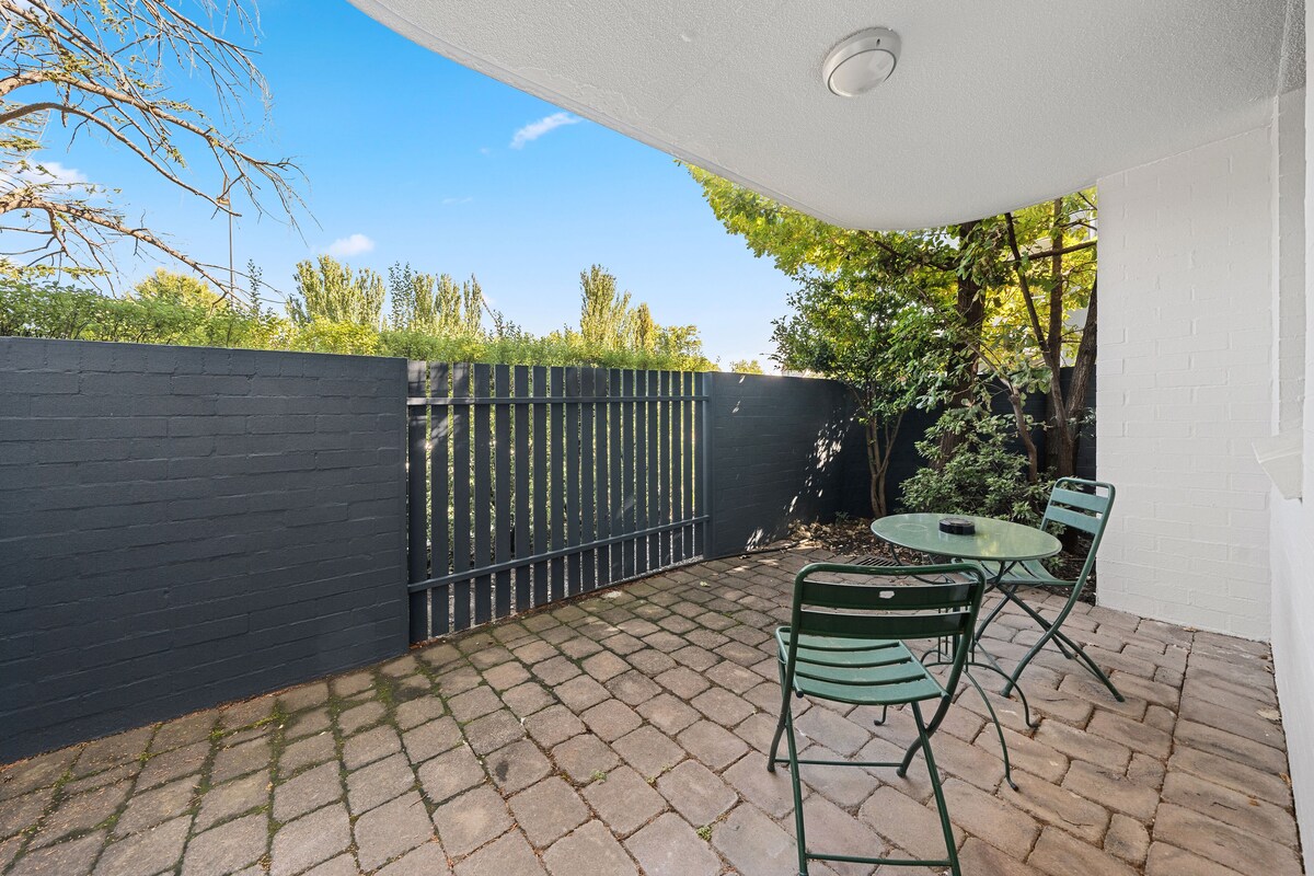 Manuka Park Apartments
