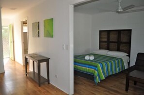 Bed sheets - Villa Coolum (Coolum Beach)