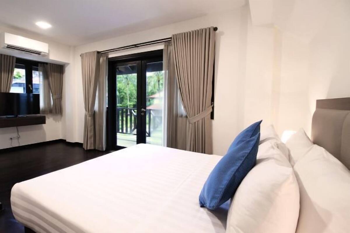 Coffres-forts dans les chambres, bureau