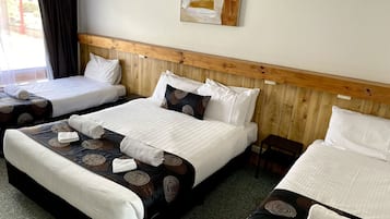 Family Room, Non Smoking | Desk, iron/ironing board, cribs/infant beds, free WiFi