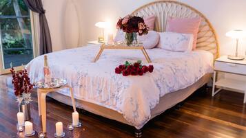 Minibar, iron/ironing board, rollaway beds, free WiFi