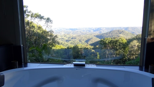 Maleny Luxury Cottages