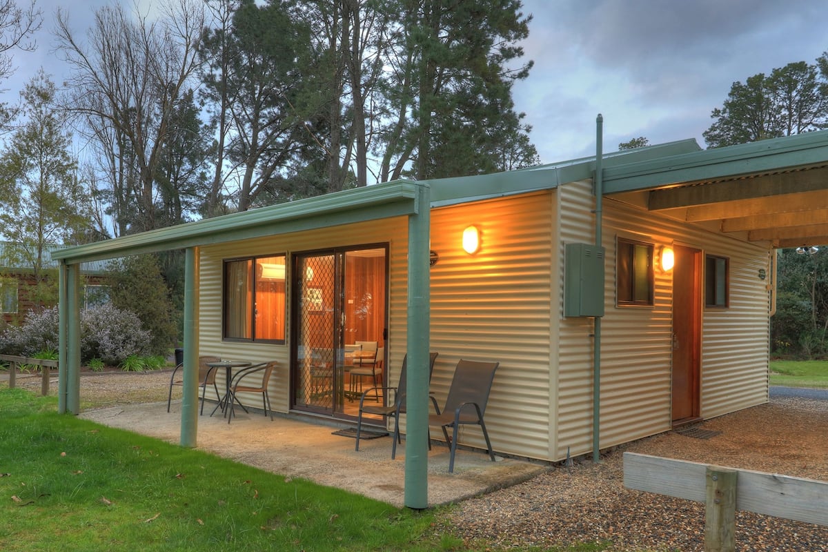 Standard Cabin, 2 bedroom (6-berth) No Pets allowed
