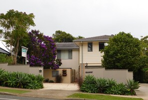 Fachada de la propiedad