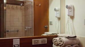 Free toiletries, hair dryer, towels, soap - Murray River Motel (Swan Hill)