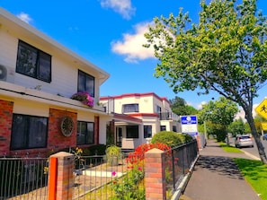 Exterior - Ulster Lodge Motel (Hamilton)